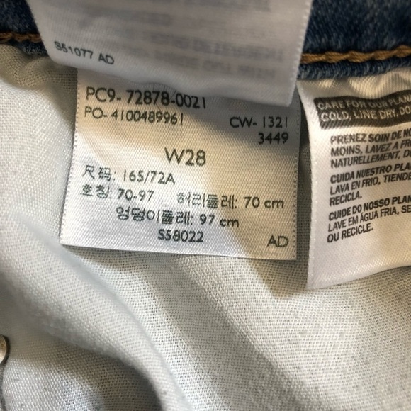 Levi’s High Rise Shorts Sz. 28 Stretch Distressed Med Blue Red Tab Cut Offs - Picture 4 of 6